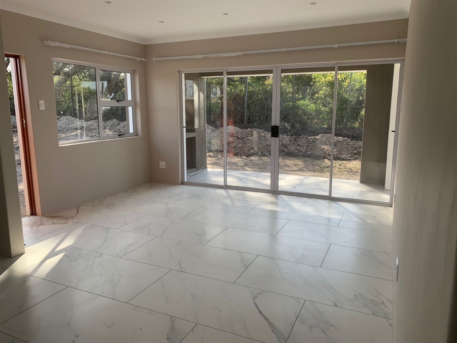 3 Bedroom Property for Sale in Kidds Beach Eastern Cape